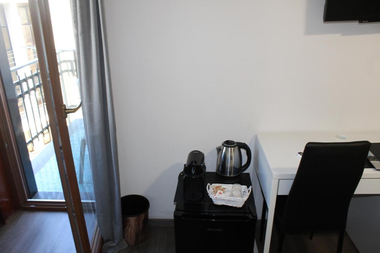 B&B Amalfi'S Luxury Rooms Salerno Zewnętrze zdjęcie